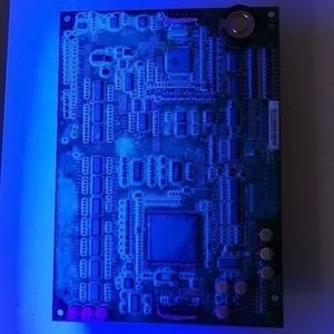 良い価格 380nm-385nm UV LED モジュール 60*50mm UVc LED モジュール 25000MW/Cm2 オンライン